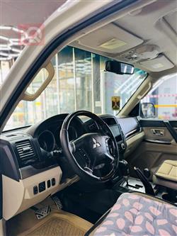 میتسوبیشی پاجیرۆ